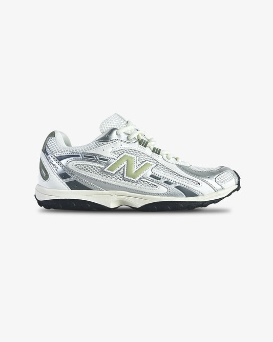 New Balance 204L Silver Metallic Sage Green