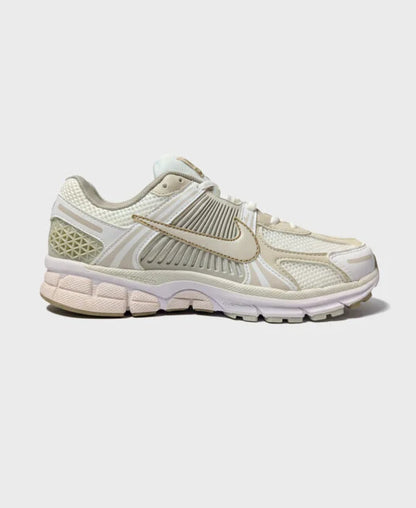 Nike Zoom Vomero 5 – Ligh Bone