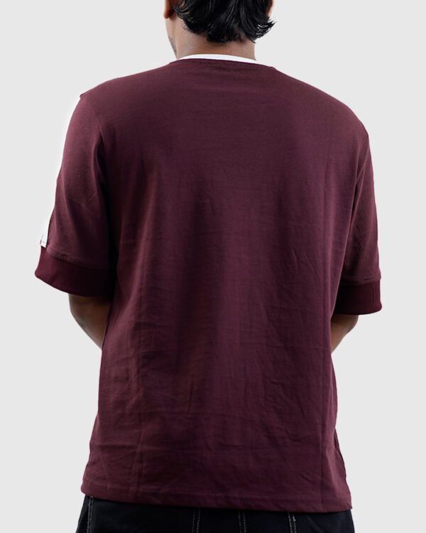 Long sleeve maroon t-shirt